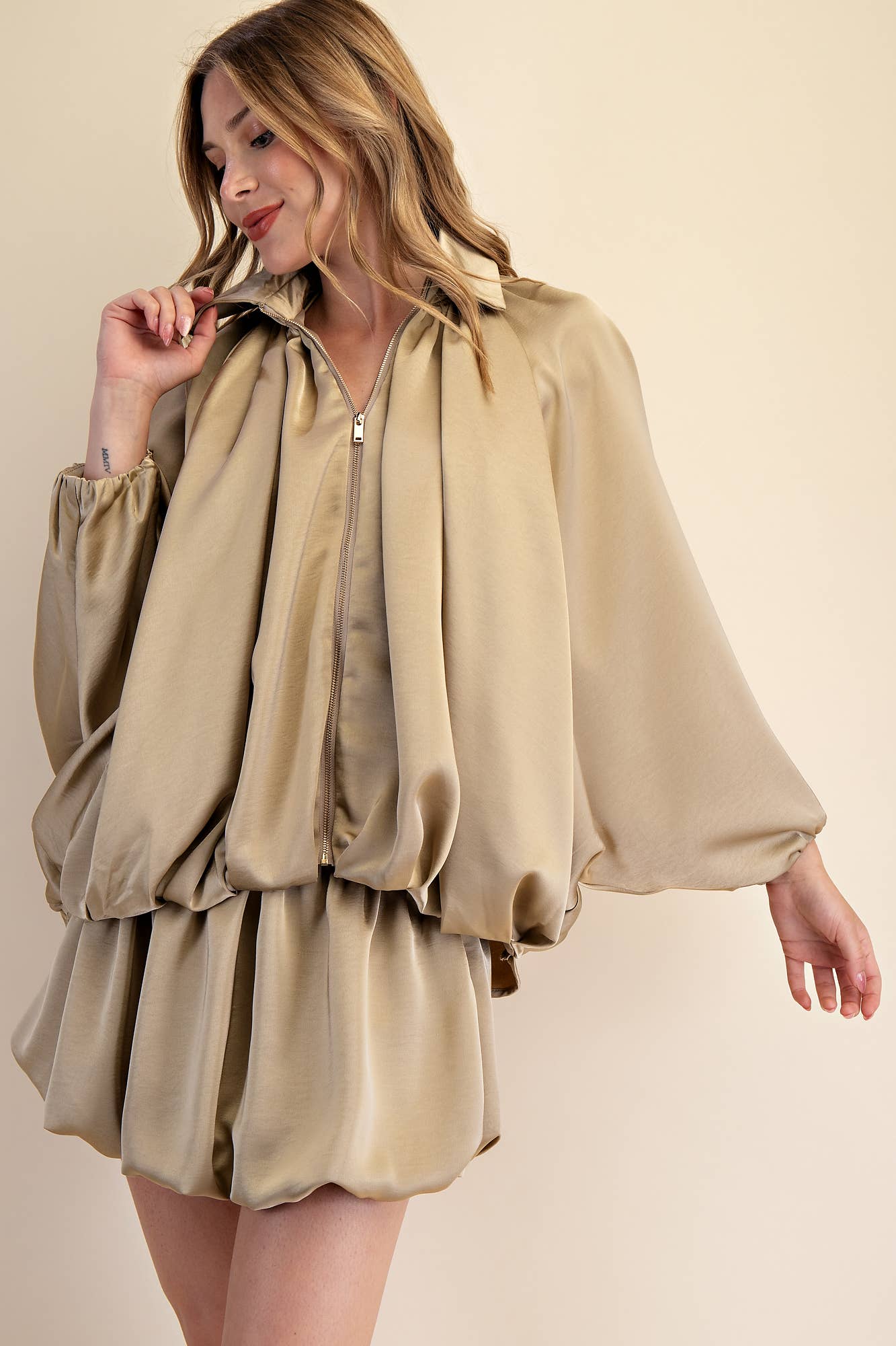 Pre-order: The Soren Satin Puffed Bomber Jacket