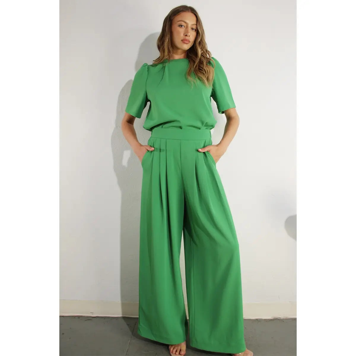 The Ireland Emerald Power Set – Top & Wide-Leg Pants